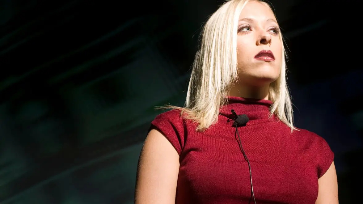 รีวิวฟีเจอร์เด่นของไมโครโฟนไร้สายที่มีระบบตัดเสียงรบกวนอัจฉริยะ